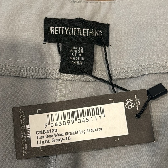 PrettyLittleThing Turn Over Waist Straight Leg Pants - Picture 3 of 3